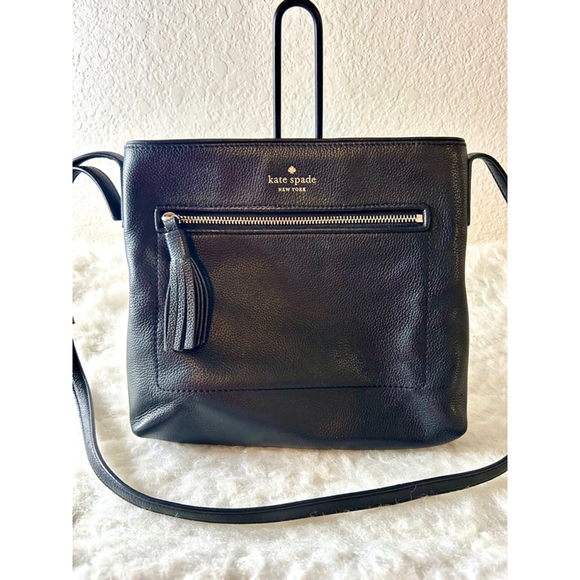 kate spade Handbags - Kate Spade Chester Street Dessi Pebled Leather Crossbody Black